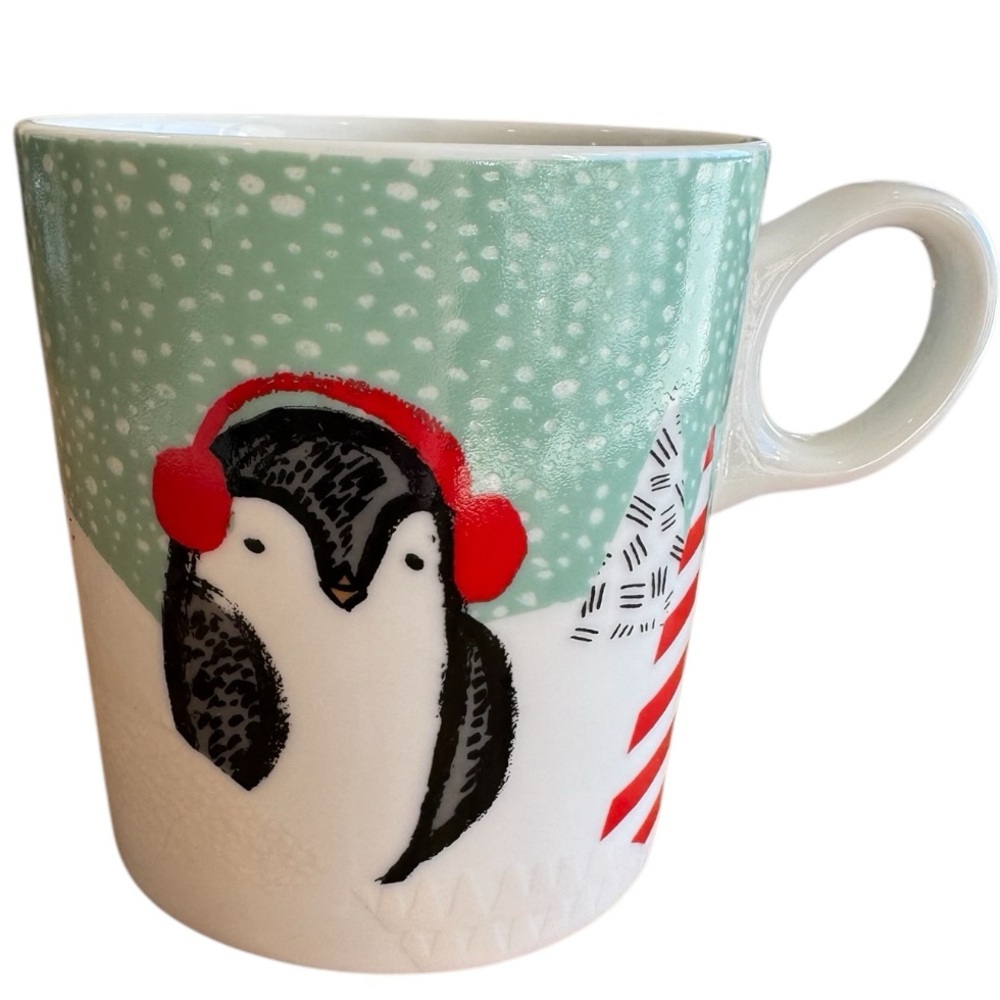 Starbucks 2016 Holiday Penguin Mug 10oz
